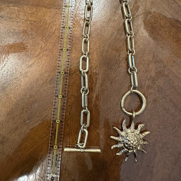 Gold-tone chunky link chain necklace with a sun pendant - Picture 8 of 9